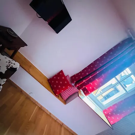 Отель Gaestehaus Alter Keller