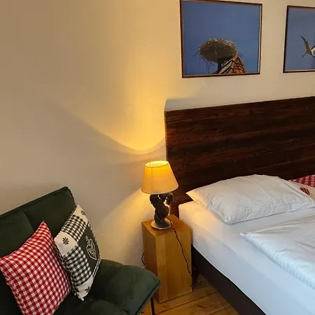 Gaestehaus Alter Keller ホテル 2*