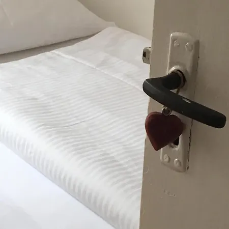 Готель Gaestehaus Alter Keller